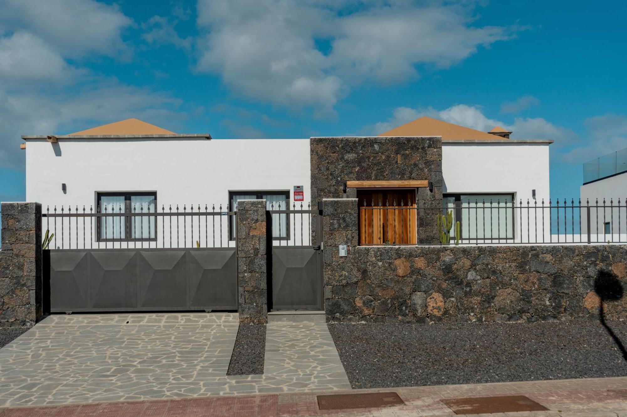 Apartamento Seascape Heated Pool Air Con View Adult Only Corralejo Exterior foto